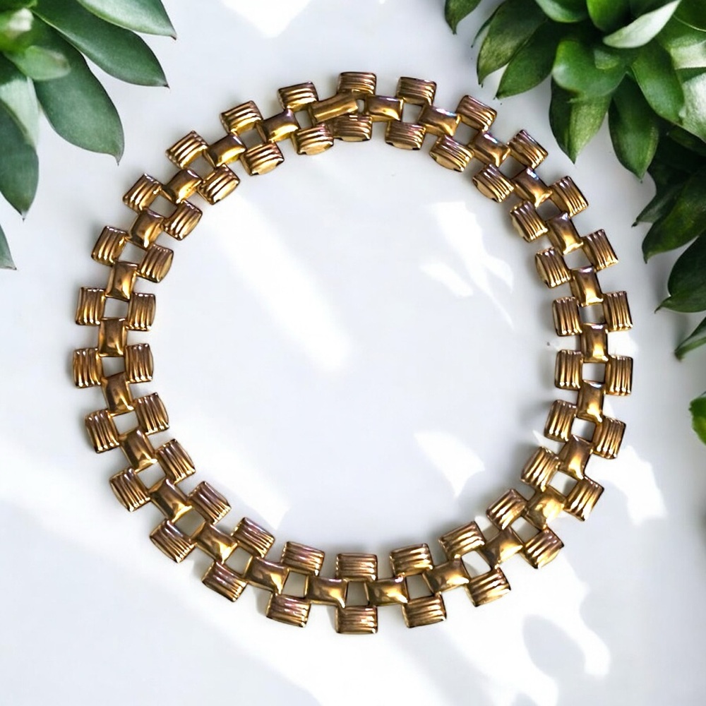 Vintage Brookcraft Gold Tone Panther Link Chain Necklace 16”